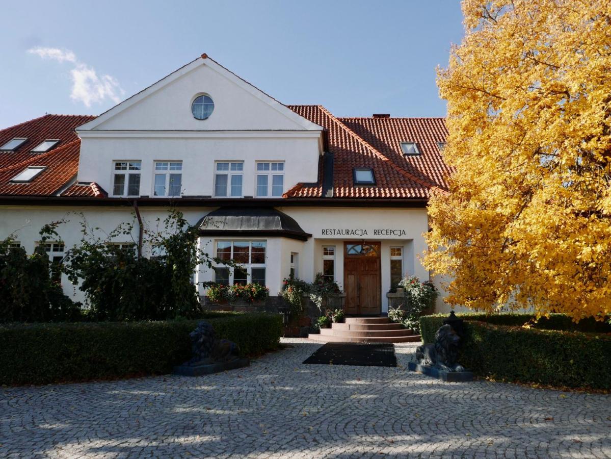 Dworek Romanowski Sulowo  Exterior photo